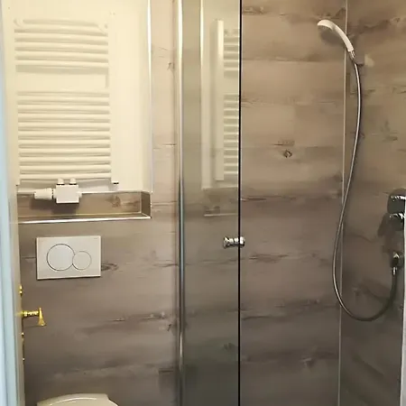House La Neuschwanstein - Budget City Hotel 2* Füssen