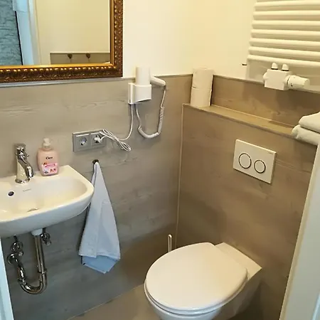 House La Neuschwanstein - Budget City Hotel Füssen