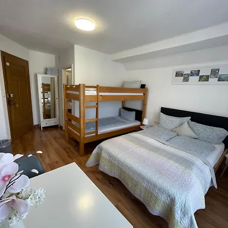 House La Neuschwanstein Blick - Budget