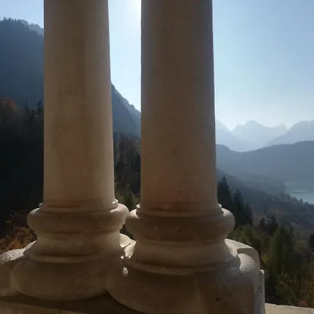 House La Neuschwanstein Blick - Budget Готель